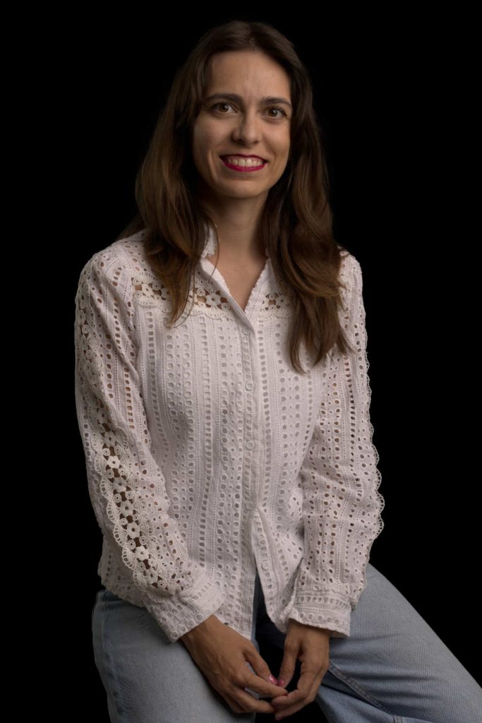 Retrato corporativo Andrea 683x1024